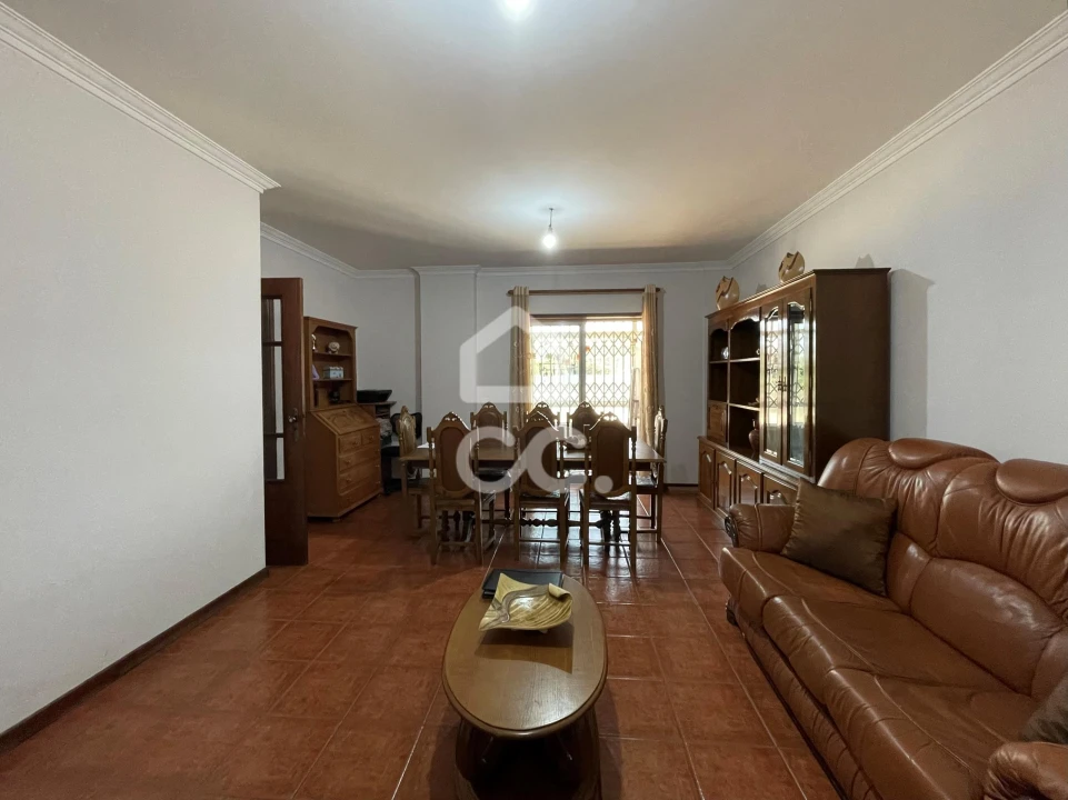 Apartamento T3 para Venda em Vila Nova de Famalicão e Calendário Foto 11