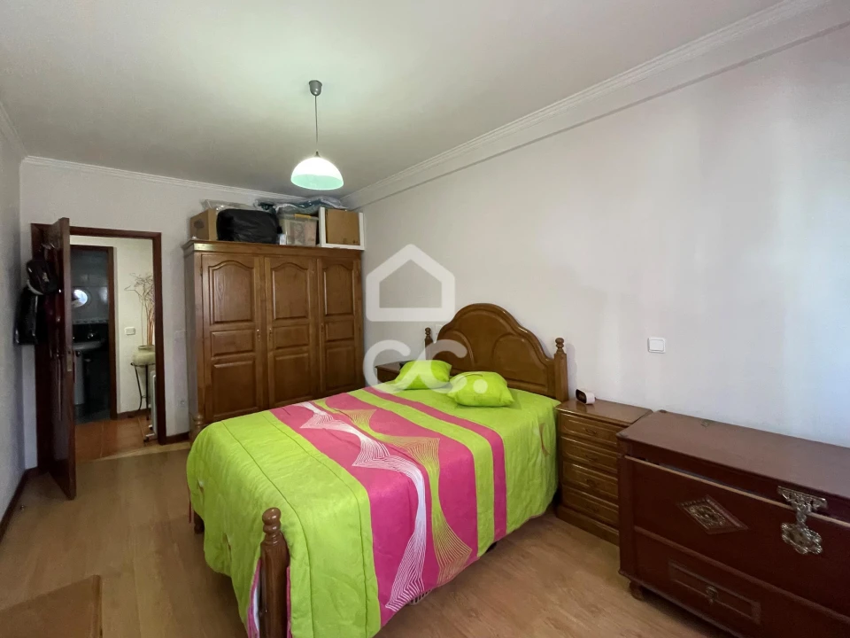Apartamento T3 para Venda em Vila Nova de Famalicão e Calendário Foto 7