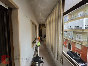 Apartamento T4 para Venda em Odivelas