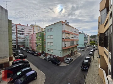 Apartamento T4 para Venda em Odivelas
