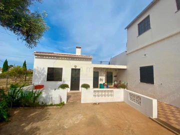 Moradia T3 para Venda em Quarteira