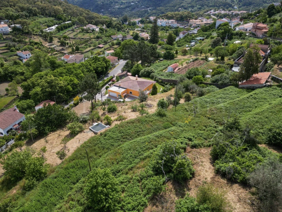 Moradia T4 para Venda em Monchique Foto 39
