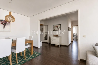 Apartamento T3 para Venda em Carcavelos e Parede