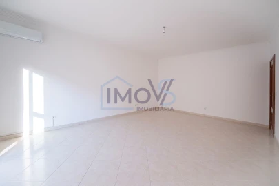 Apartamento T3 para Venda em Ferreira do Zezere