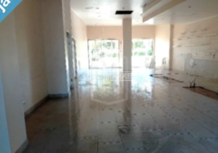 Negócio para Venda em Almeirim Foto 2