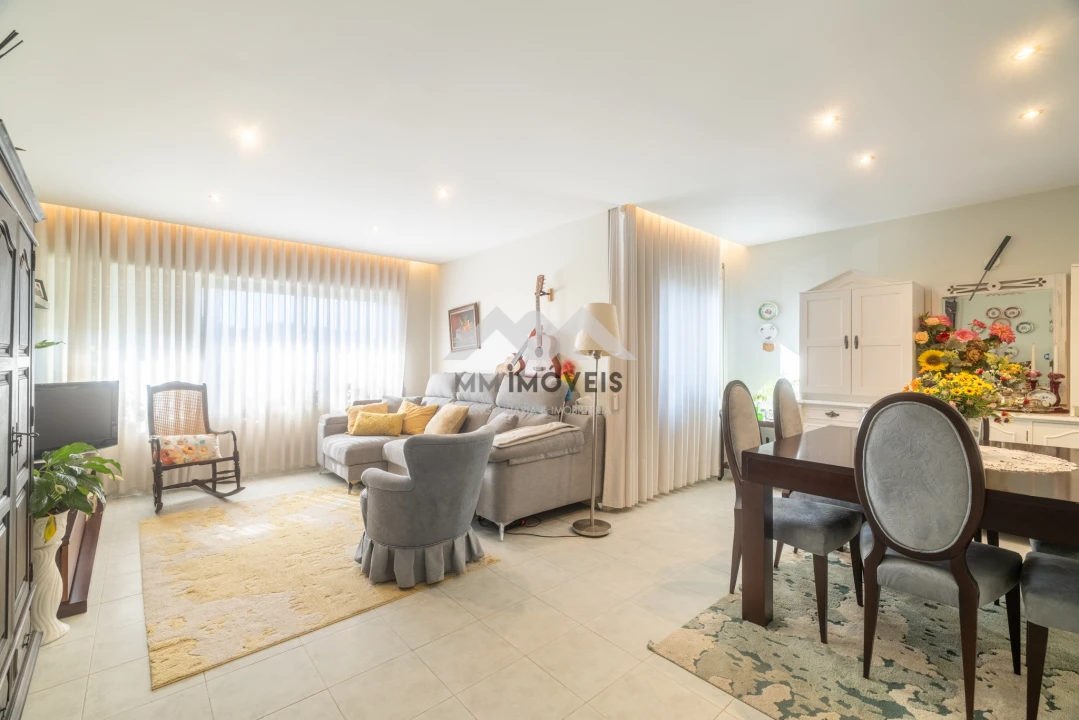 Apartamento T3 para Venda em Santa Marinha e São Pedro da Afurada Foto 4