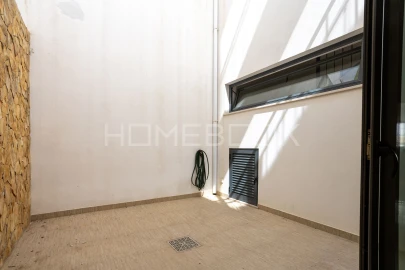 Apartamento T3 para Arrendamento em Sesimbra (Santiago)