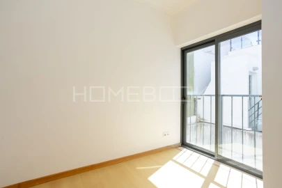 Apartamento T3 para Arrendamento em Sesimbra (Santiago)