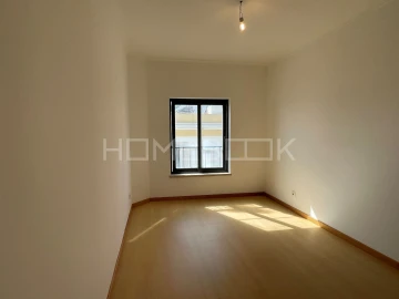 Apartamento T3 para Arrendamento em Sesimbra (Santiago)