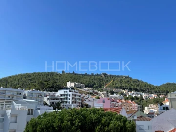 Apartamento T3 para Arrendamento em Sesimbra (Santiago)