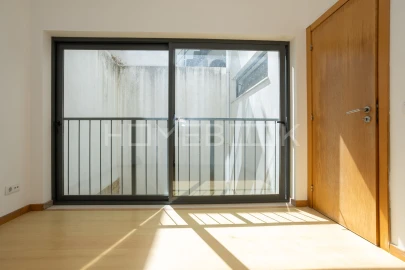 Apartamento T3 para Arrendamento em Sesimbra (Santiago)