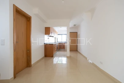 Apartamento T3 para Arrendamento em Sesimbra (Santiago)