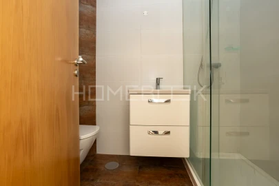 Apartamento T3 para Arrendamento em Sesimbra (Santiago)