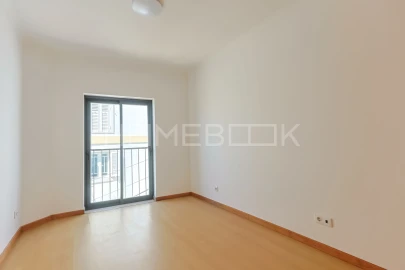 Apartamento T3 para Arrendamento em Sesimbra (Santiago)
