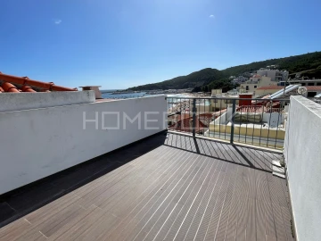 Apartamento T3 para Arrendamento em Sesimbra (Santiago)