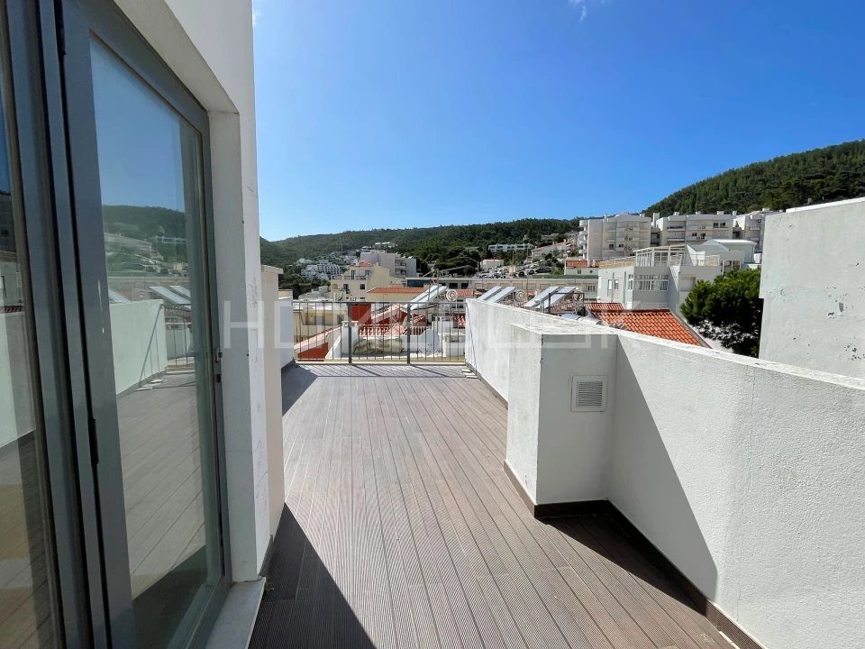 Apartamento T3 para Arrendamento em Sesimbra (Santiago) Foto 24