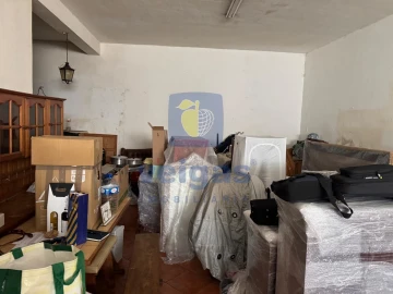 Prédio para Venda em Marvila, Ribeira Santarém, São Salvador, São Nicolau