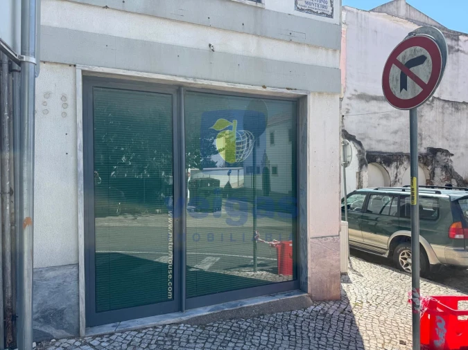 Prédio para Venda em Marvila, Ribeira Santarém, São Salvador, São Nicolau Foto 3