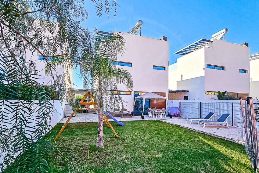 Moradia T3 para Venda em Tavira (Santa Maria e Santiago) Foto 17