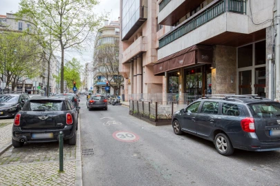 Apartamento T3 para Venda em Avenidas Novas