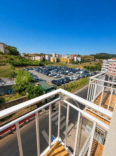 Apartamento T2 para Arrendamento em Loures