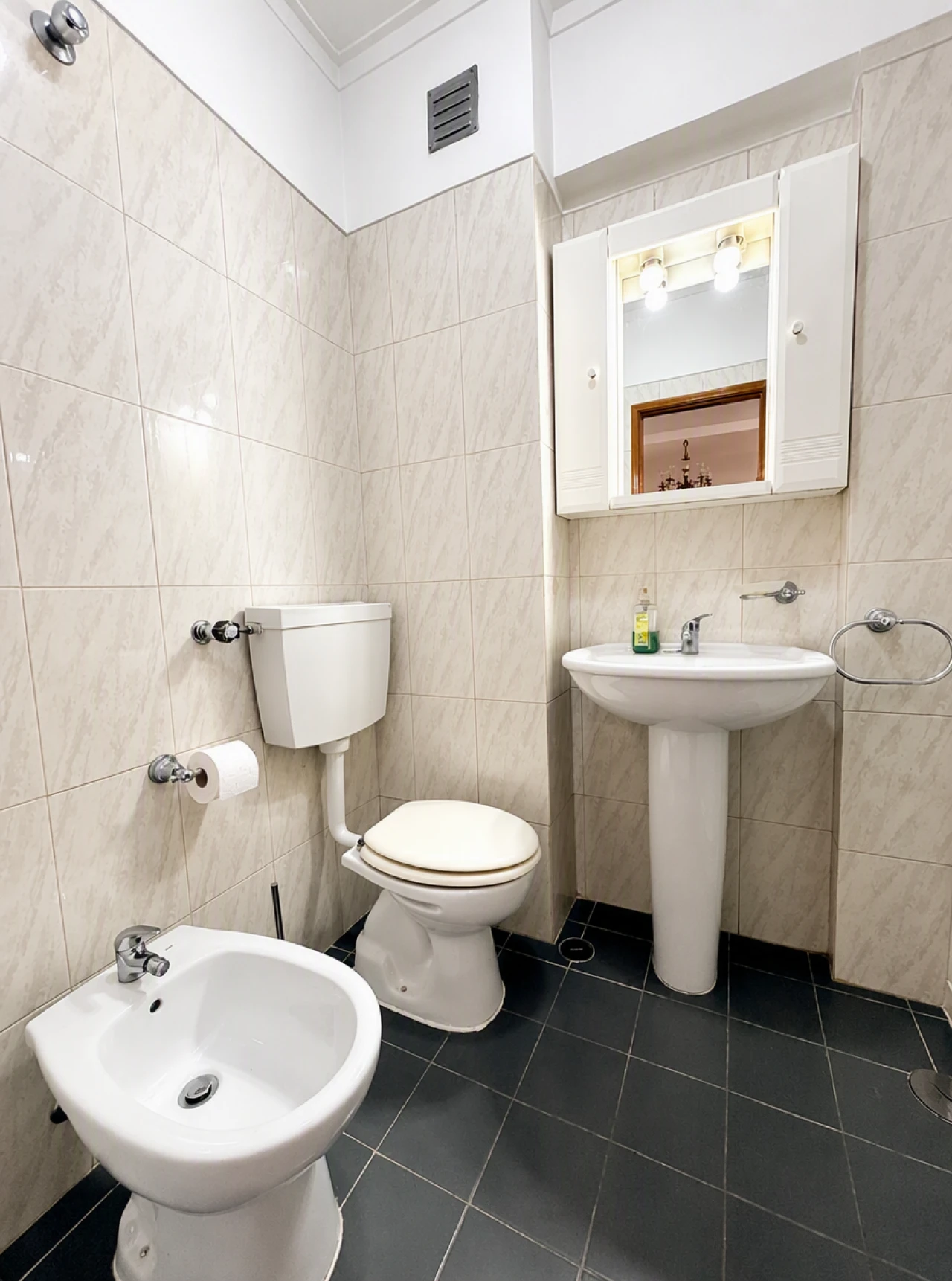 Apartamento T2 para Arrendamento em Loures Foto 17