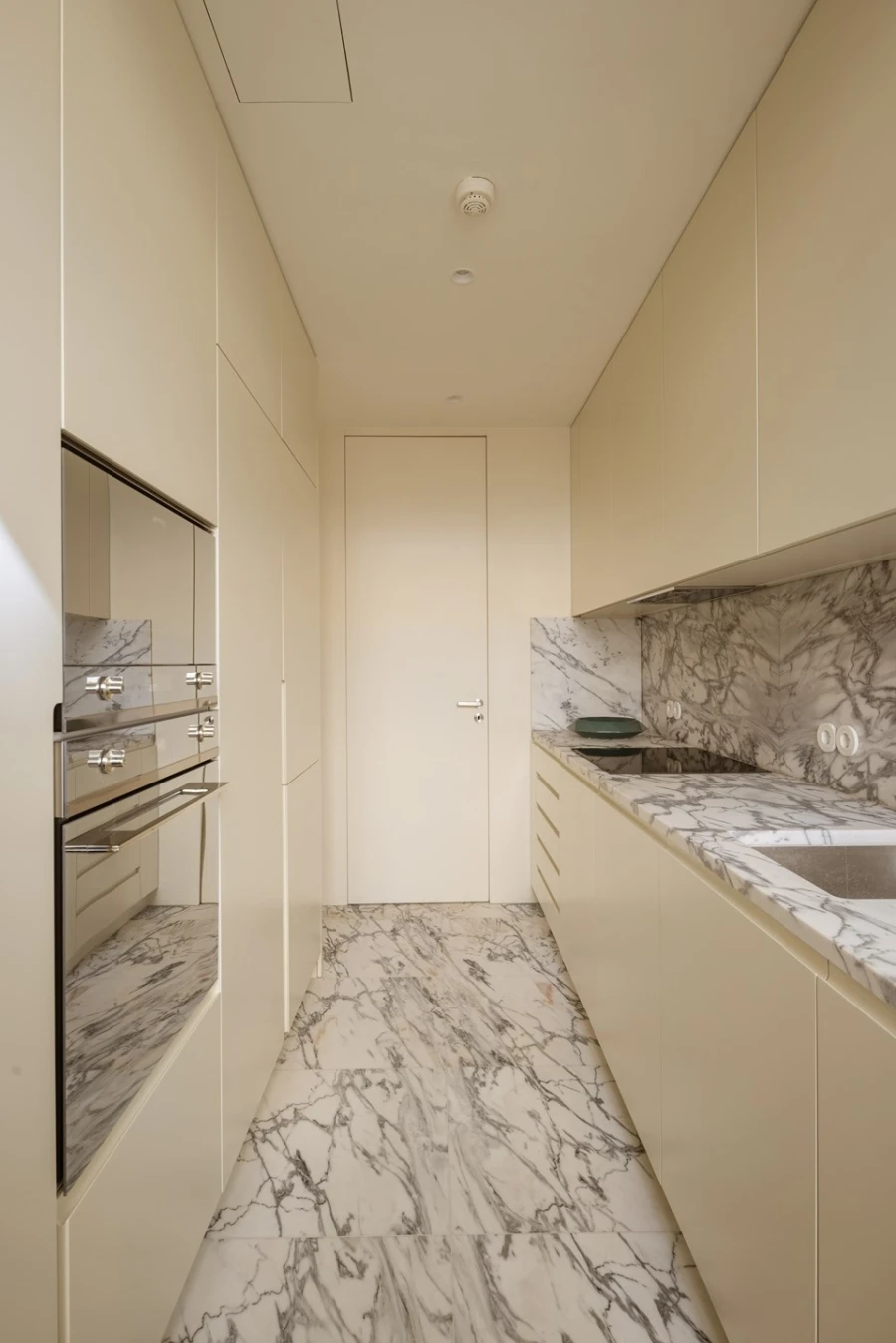 Apartamento T2 para Venda em Misericórdia Foto 5