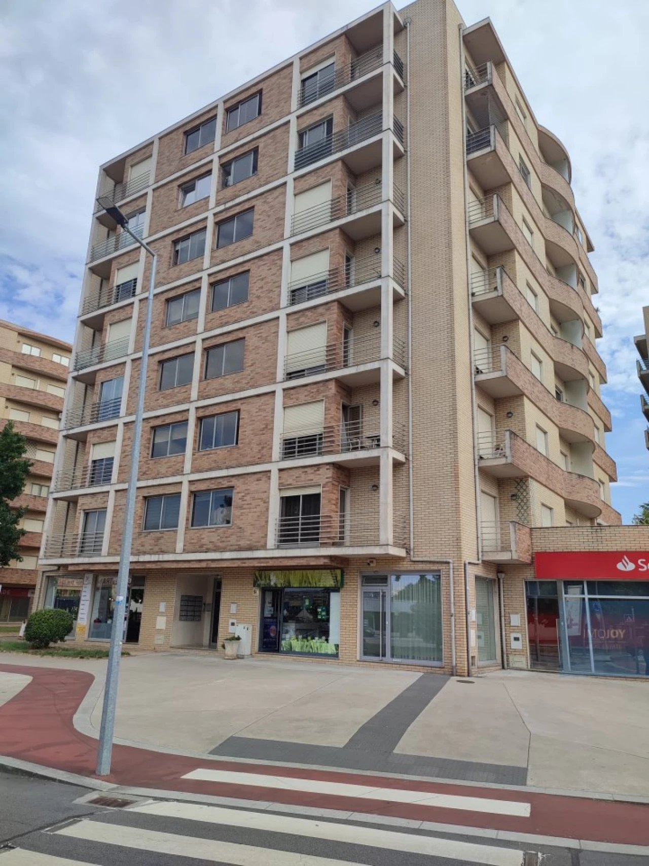 Apartamento T3 para Arrendamento em Nogueira, Fraião e Lamaçães Foto 22
