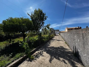 Moradia T3 para Venda em São João do Campo