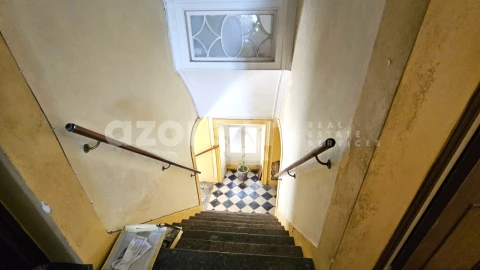 Moradia T8 para Venda em Ponta Delgada (São Sebastião)
