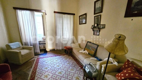 Moradia T8 para Venda em Ponta Delgada (São Sebastião)