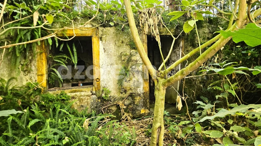 Moradia T8 para Venda em Ponta Delgada (São Sebastião) Foto 4