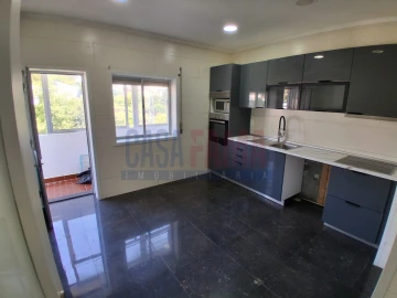 Apartamento T3 para Venda em Fânzeres e São Pedro da Cova