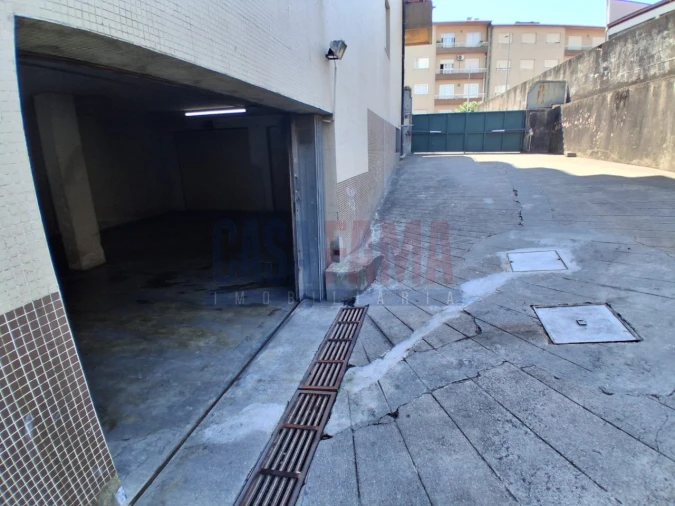Apartamento T3 para Venda em Fânzeres e São Pedro da Cova Foto 8