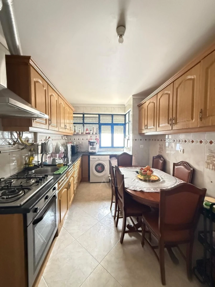 Apartamento T3 para Venda em Alverca do Ribatejo e Sobralinho Foto 12