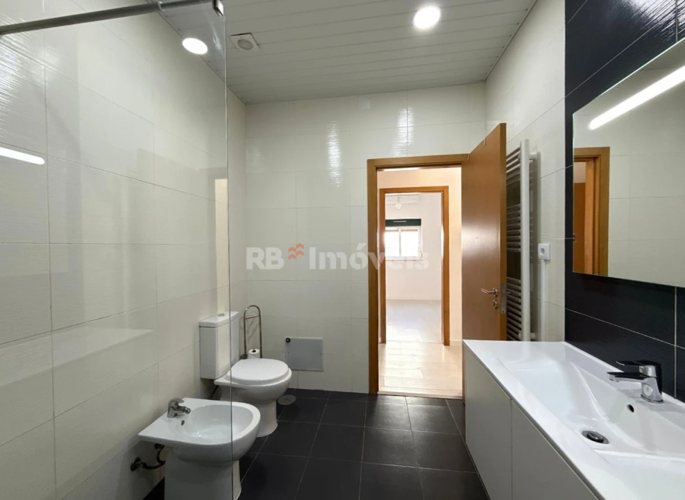 Moradia T3 para Venda em Atalaia Foto 18