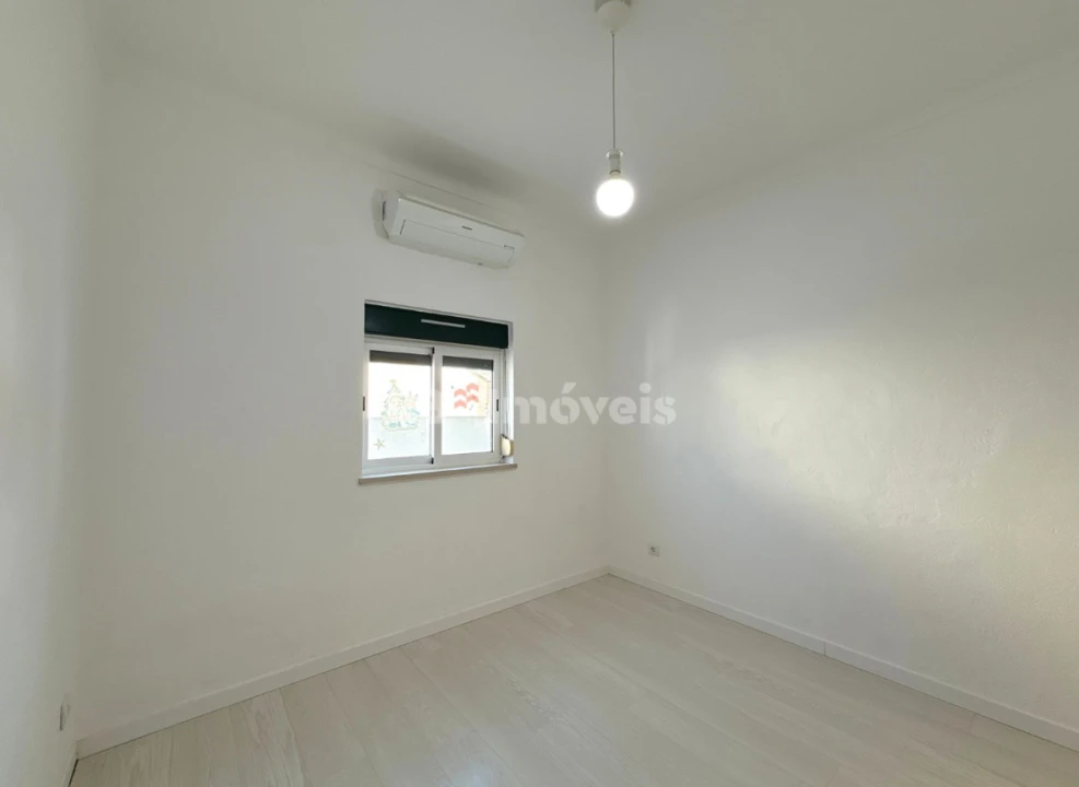 Moradia T3 para Venda em Atalaia Foto 24