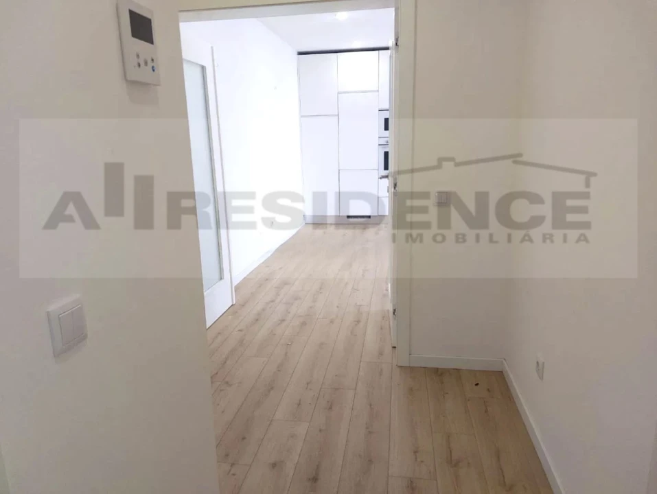 Apartamento T2 para Venda em Ferreiras Foto 16