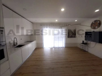 Apartamento T2 para Venda em Ferreiras