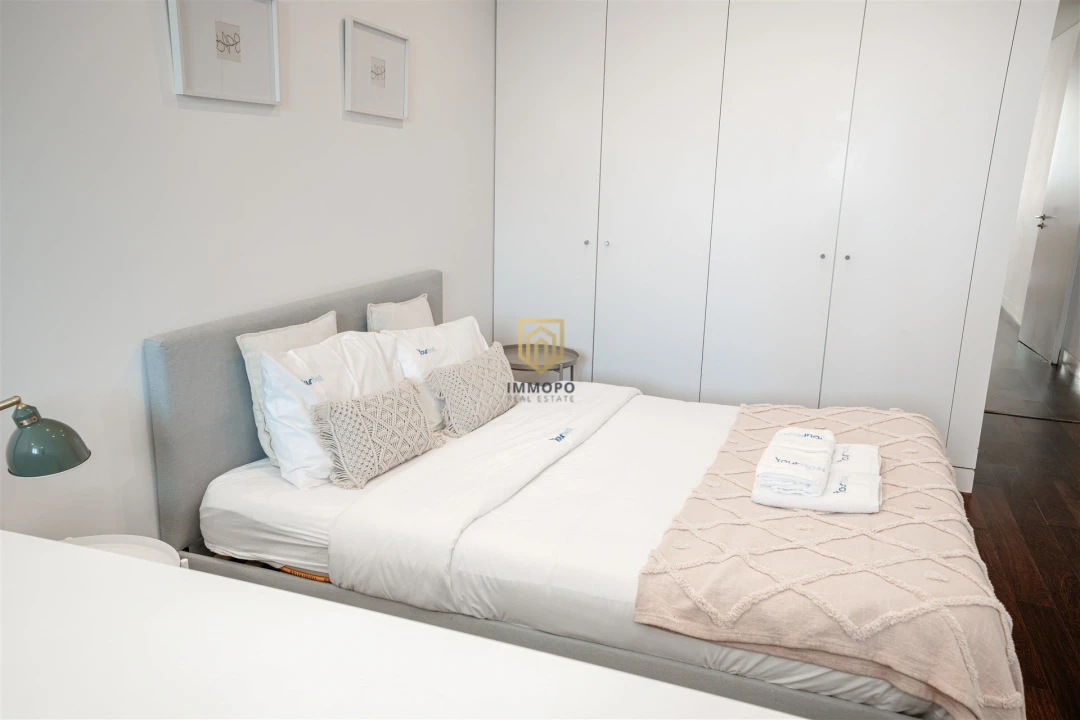 Apartamento T1 para Venda em Cedofeita, Santo Ildefonso, Sé, Miragaia, São Nicolau e Vitória Foto 16