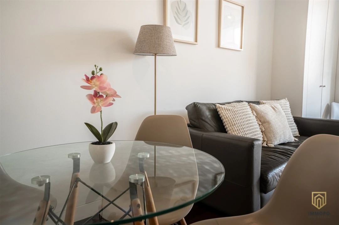 Apartamento T1 para Venda em Cedofeita, Santo Ildefonso, Sé, Miragaia, São Nicolau e Vitória Foto 8