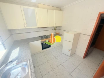 Apartamento T0 para Venda em Tavarede