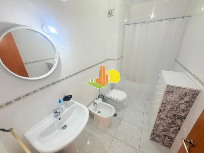 Apartamento T0 para Venda em Tavarede Foto 12