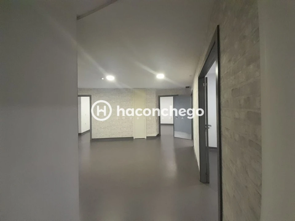 Loja para Arrendamento em Barcelos, V.Boa, V.Frescainha Foto 6
