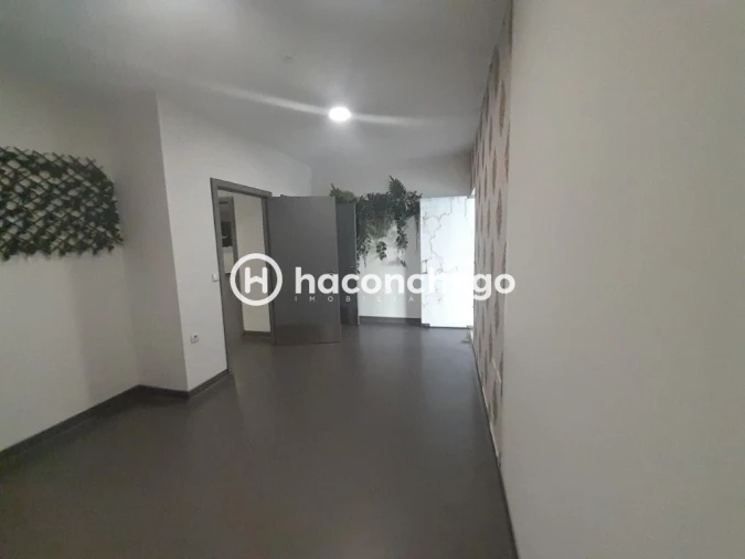 Loja para Arrendamento em Barcelos, V.Boa, V.Frescainha Foto 11