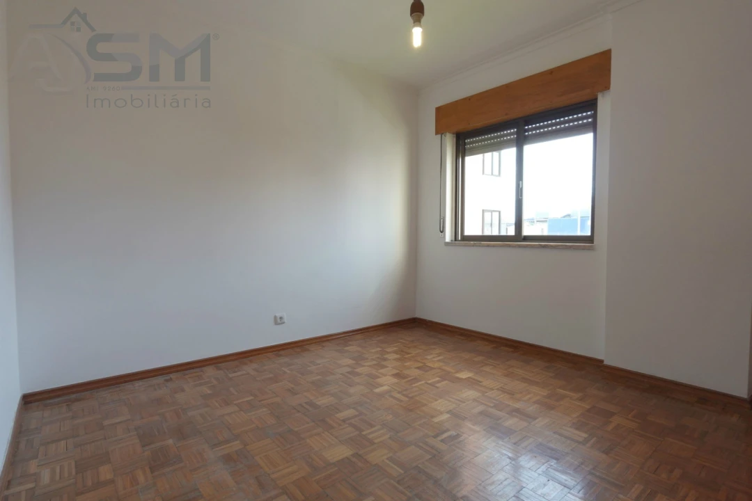 Apartamento T2 para Arrendamento em Cacém e São Marcos Foto 21