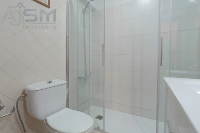 Apartamento T2 para Arrendamento em Cacém e São Marcos