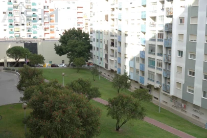 Apartamento T2 para Arrendamento em Cacém e São Marcos