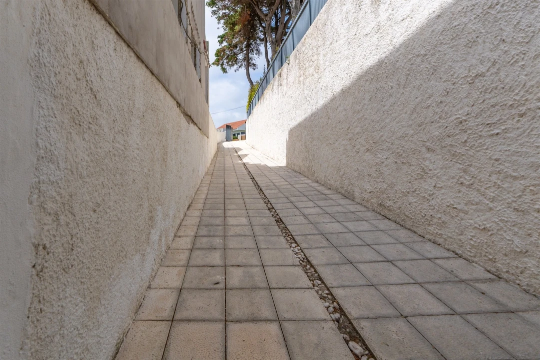Moradia T3 para Venda em Cascais e Estoril Foto 47