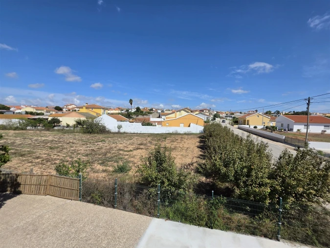 Terreno para Venda em Campelos e Outeiro da Cabeça Foto 8